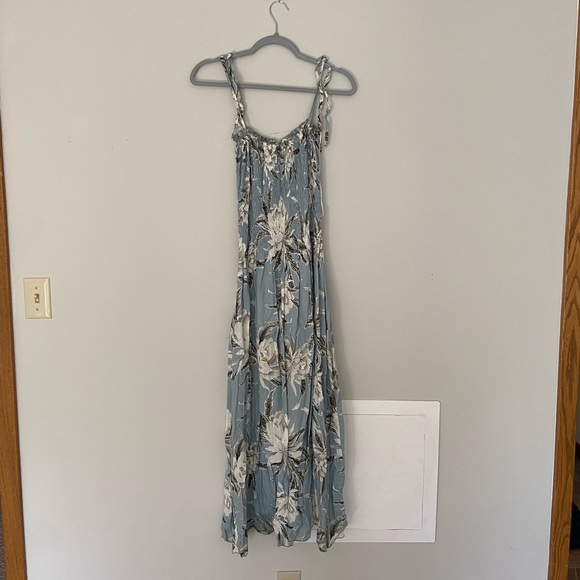 Hula hula one size fits all floral print maxi dress - Picture 1 of 6